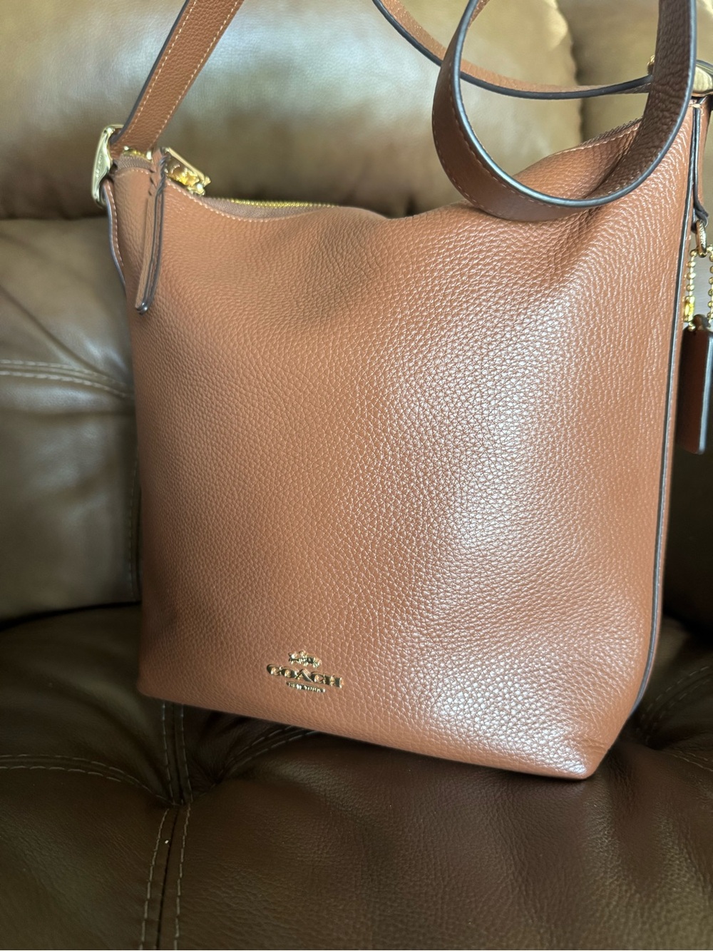 Coach Val duffle Pebbled Leather Hobo Bag in Brown